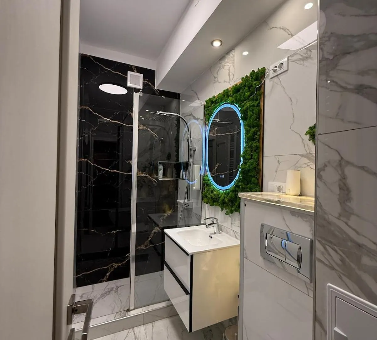 Luxury Oldtown Bucharest Apartment
