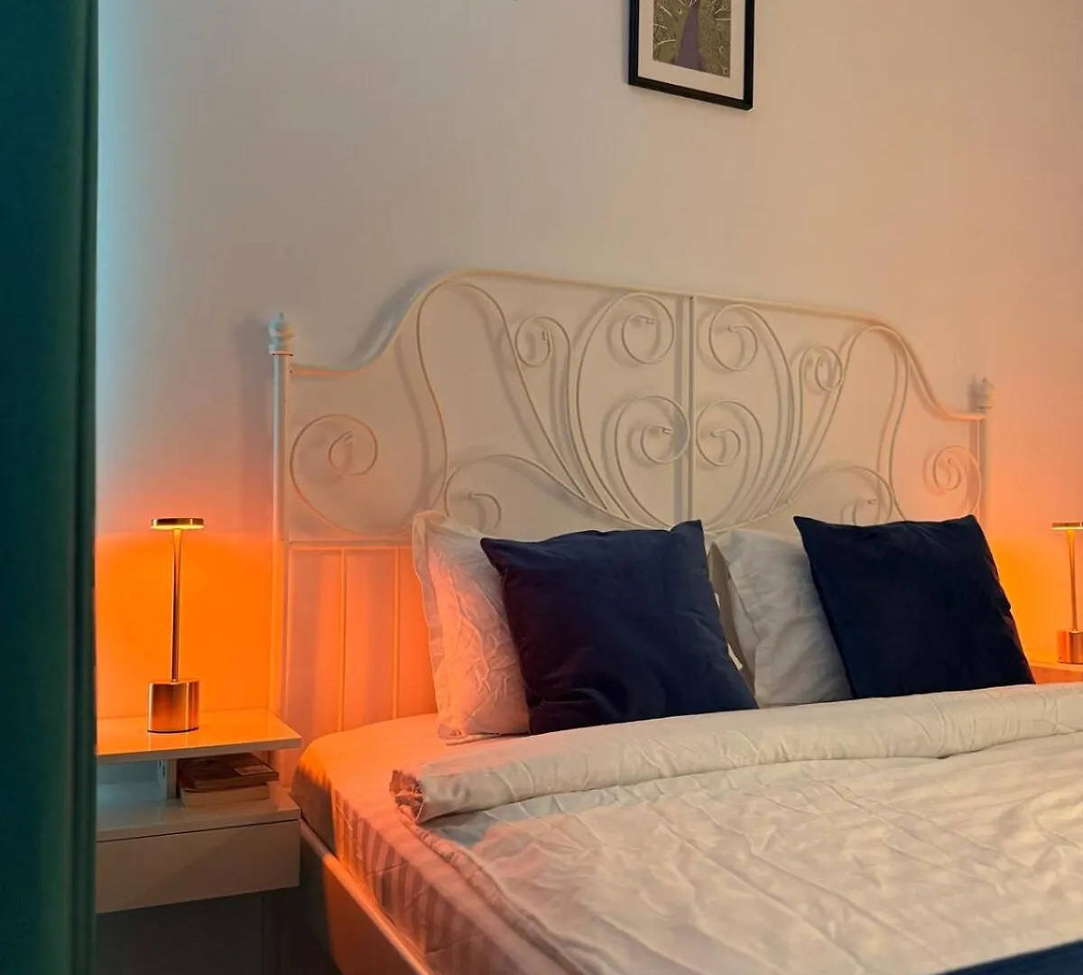 Luxury Oldtown Bucharest Apartment 0*,  Romania